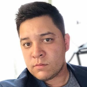 Meet your Posher, Zach